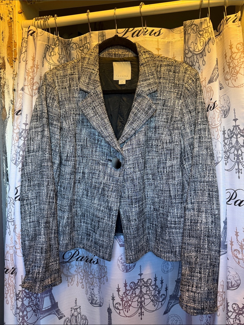 Tailored Black & White Tweed Single-Button Blazer
